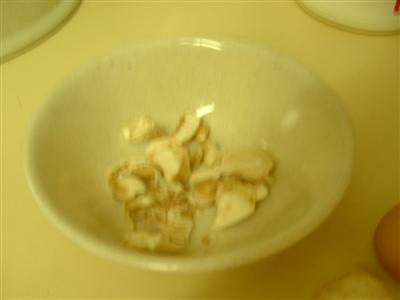Chop into small mushroom pieces